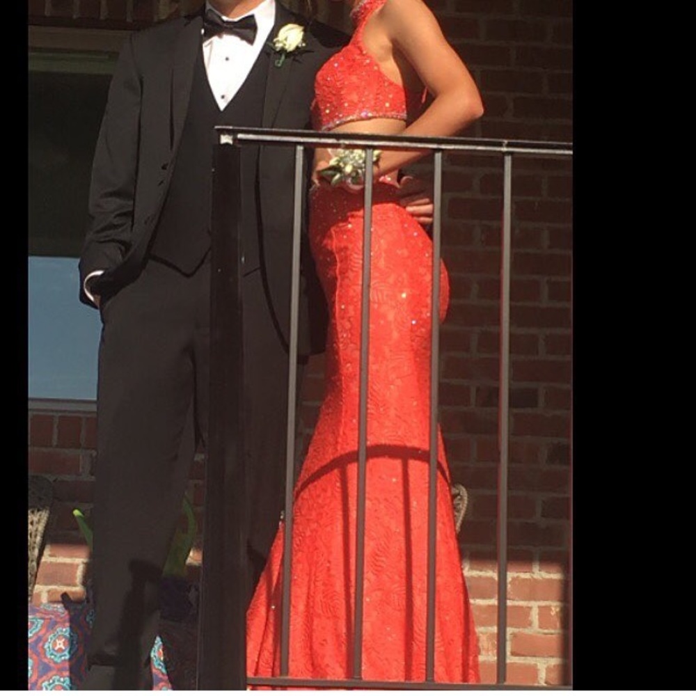 Prom dress